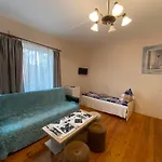Goldschmiedt Vendégház 3*