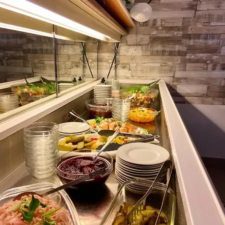 Goldschmiedt Vendeghaz Konukevi