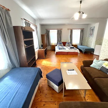 Goldschmiedt Vendeghaz Гостевой дом 3*