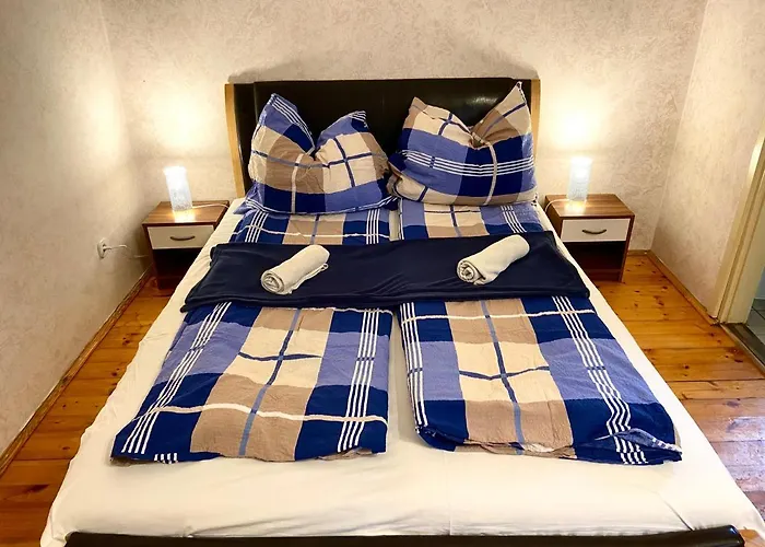 Goldschmiedt Vendeghaz Affittacamere 3*