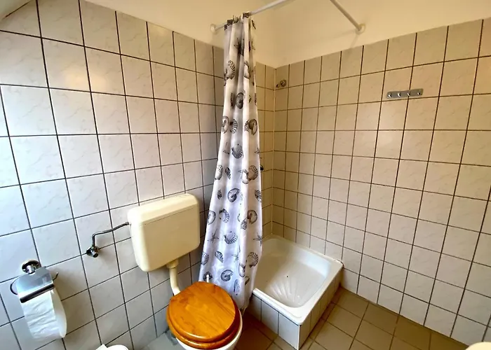 Goldschmiedt Vendeghaz 3*